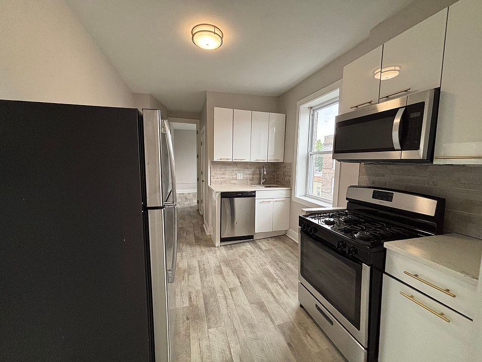1st image of 303 58th St #17