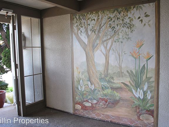 3rd image of 5255 Cass St APT 6