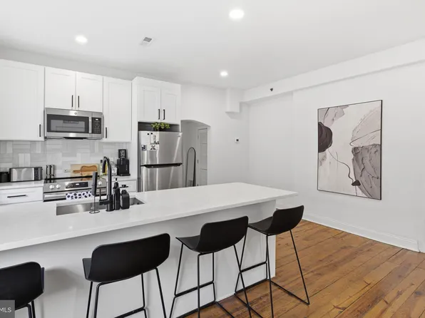 935 E Passyunk Ave Floor 2, Philadelphia, PA 19147