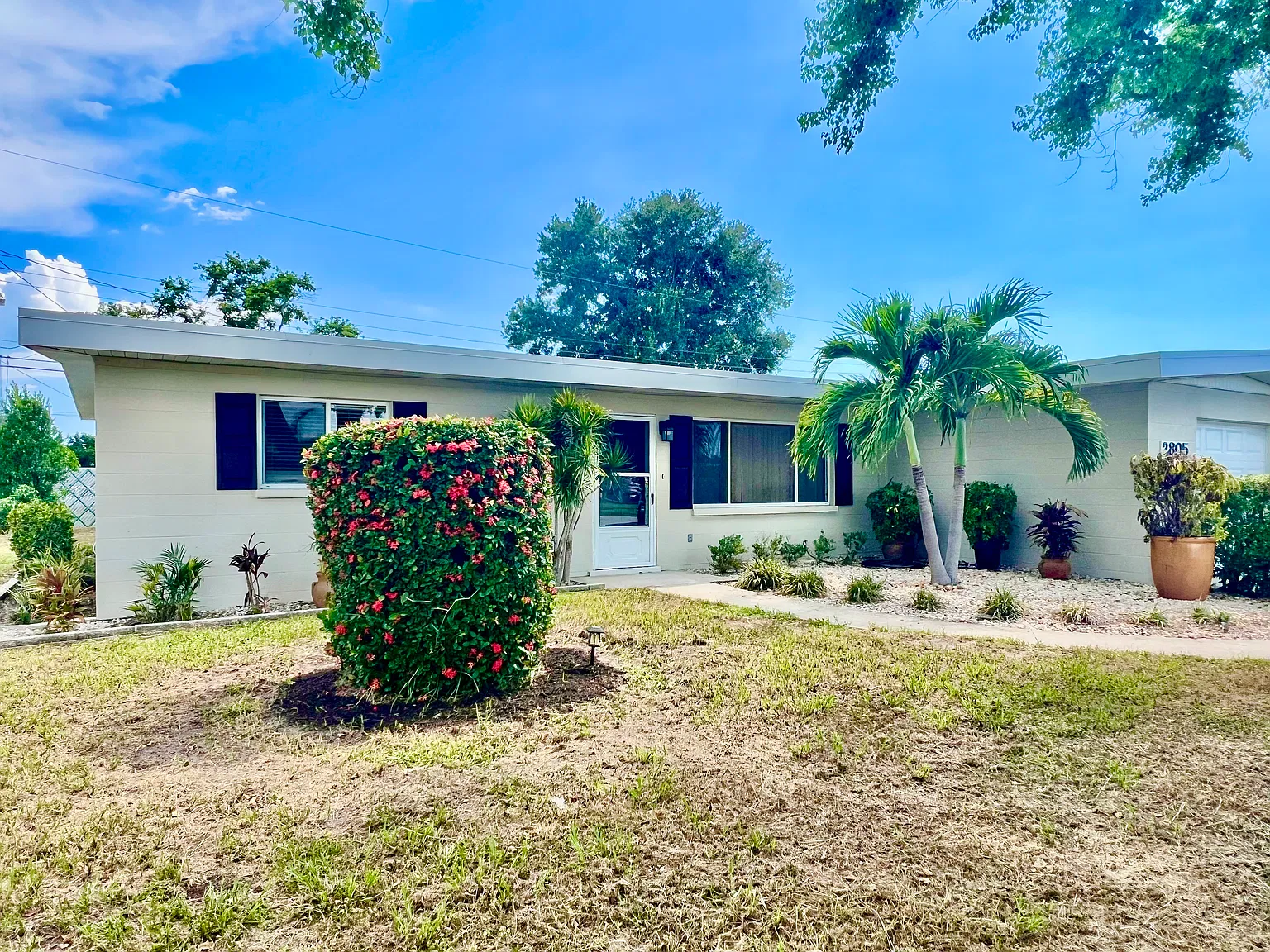 4 bed, 1750 sqft, $2,750 — Photo 4