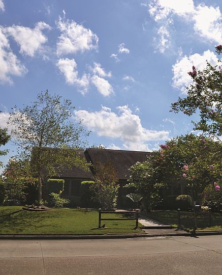 1st image of 1218 Meadowridge Dr