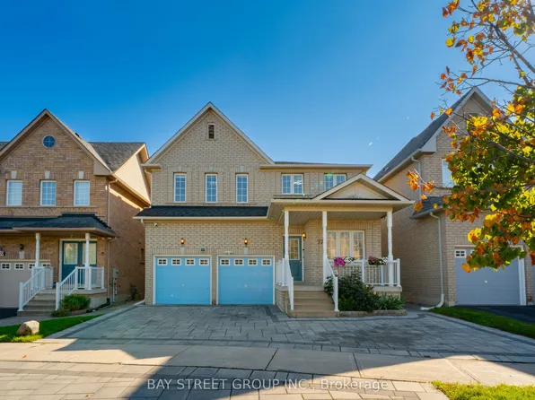 37 Rembrandt Dr, Markham, ON L3R 5W1