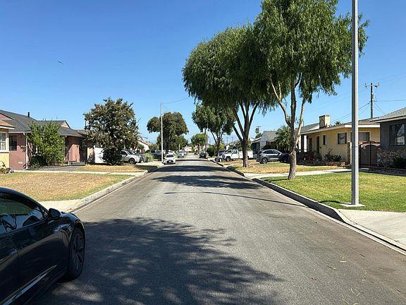 5th image of 14036 Ocana Ave