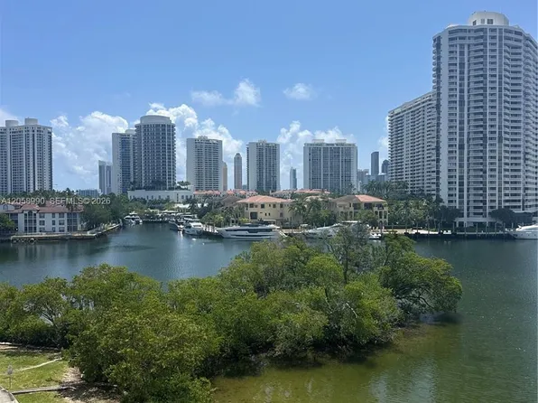 2930 Point East Dr APT E601, North Miami Beach, FL 33160