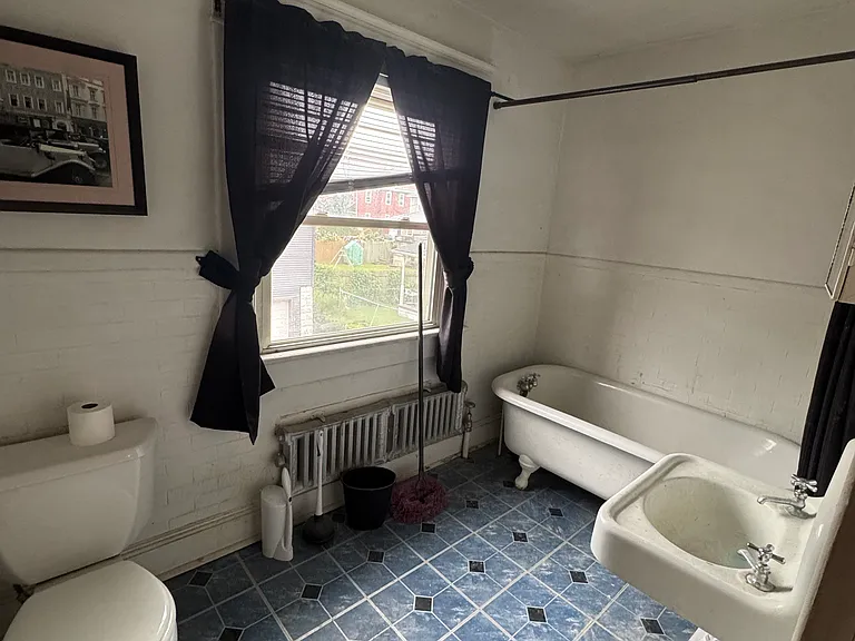 15 Searle St #15 — Photo 7