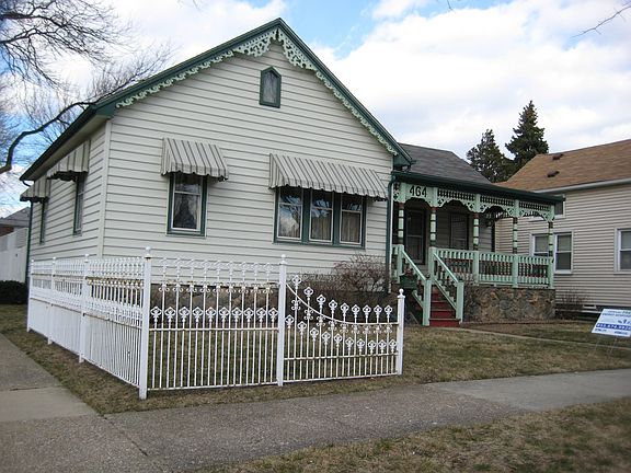 5th image of 464 Pine St