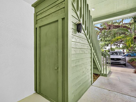 5th image of 5250 SE Seascape Way #102