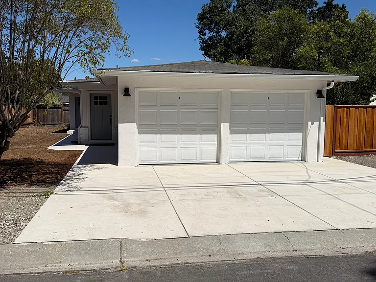 74-78 Palana Ct — Photo 24