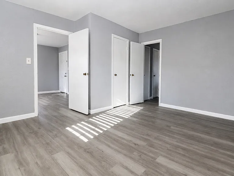 122 W Avenue A #1 — Photo 11