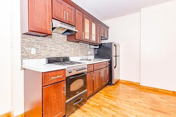 Rented by MySpaceNYC | media 11