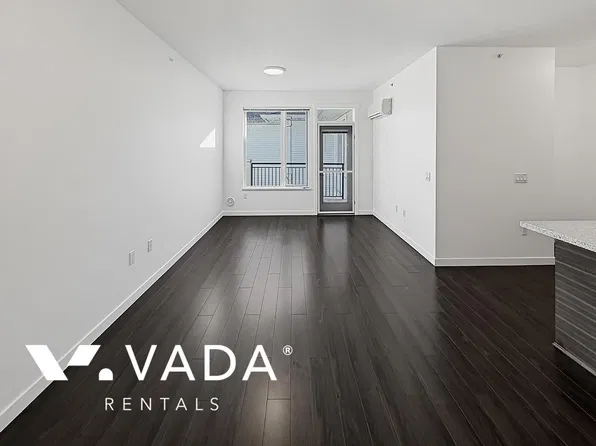 9388 McKim Way #422, Richmond, BC V6X 0J7