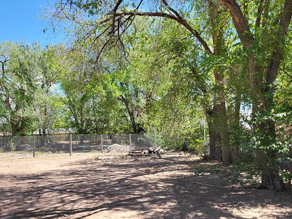 2nd image of 1302 Avenida Cristo Rey NW