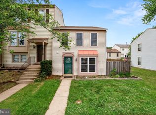 7482 Emerald Dr, Manassas, VA 20109