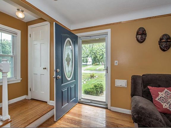 2nd image of 83 Southwick Dr