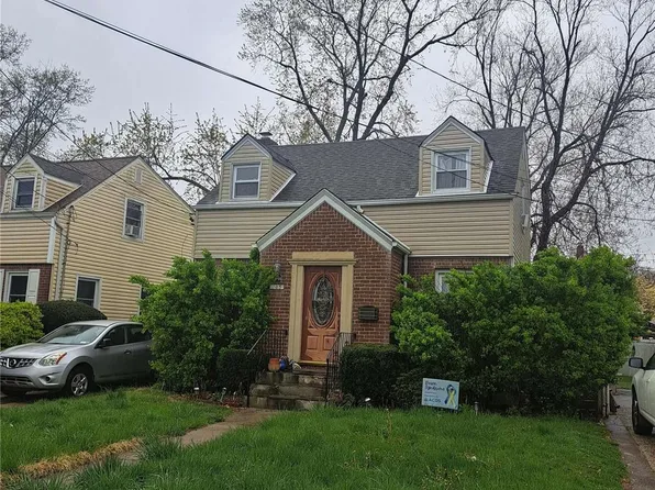 203 Perry Street, Hempstead, NY 11550