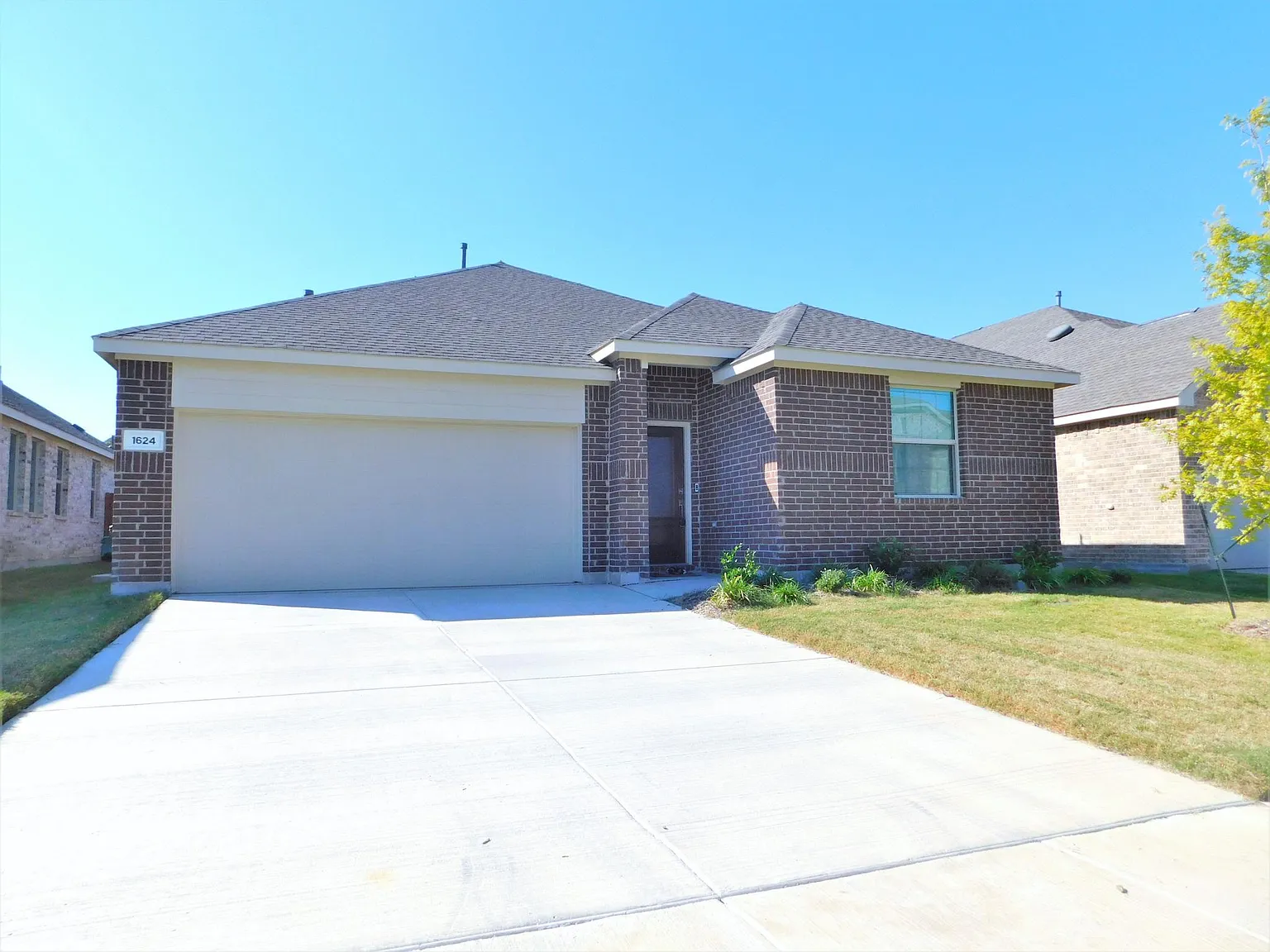 3 bed, 1626 sqft, $1,995 — Photo 3