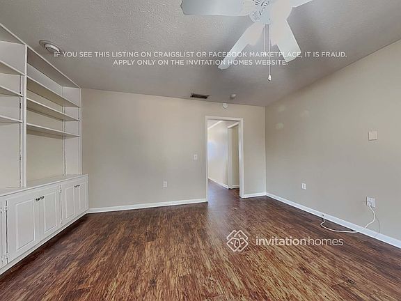 3rd image of 510 Julie Ln