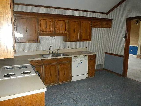 5th image of 5900 Braeloch Dr