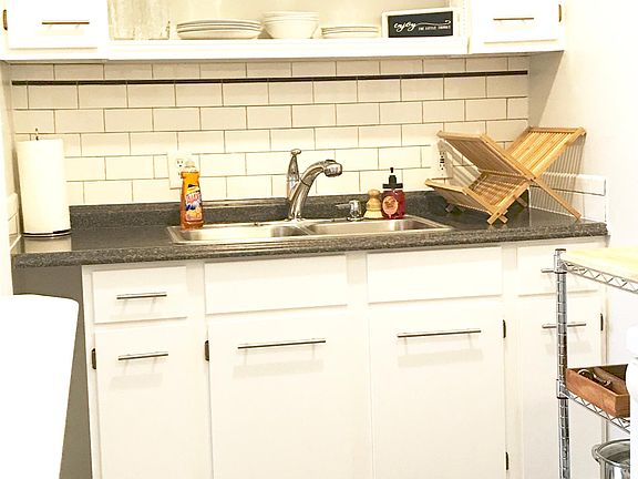 2nd image of 1108 S Detroit Ave APT C3
