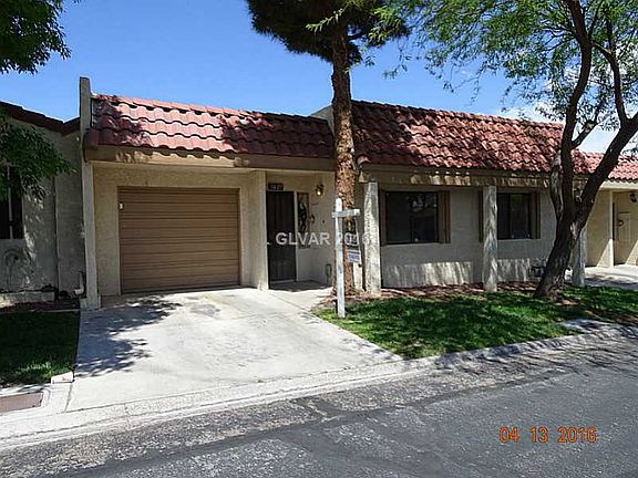 3rd image of 5627 E Hobble Creek Dr