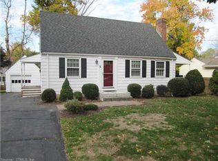 5 Downing St, West Hartford, CT 06110