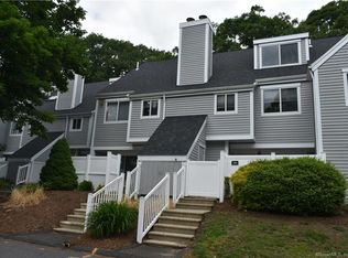 114 Country Pl #114, Shelton, CT 06484
