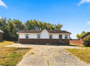 3704 Brickmont Dr, Nashville, TN 37207