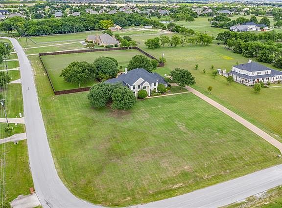2nd image of 3310 Preston Hills Cir