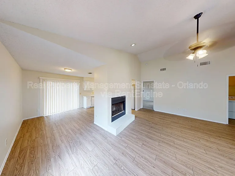 10025 Creekwater Blvd — Photo 8