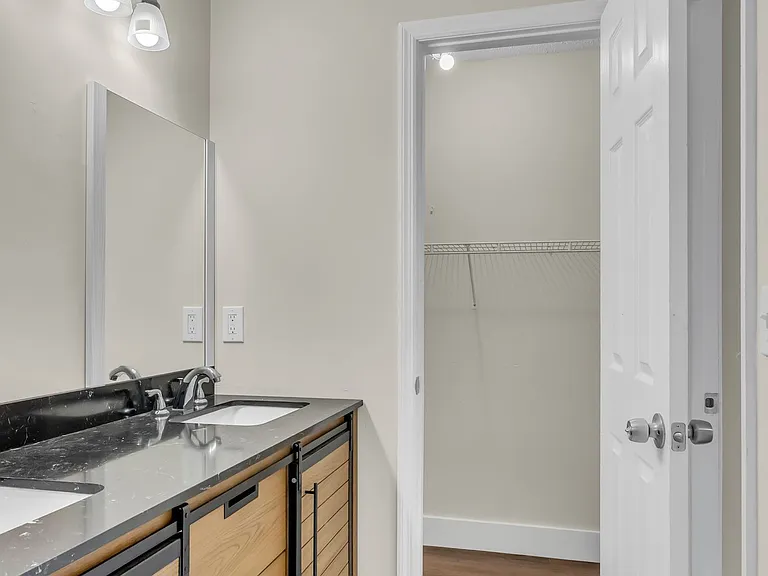 213 Rebecca Pines Dr — Photo 17