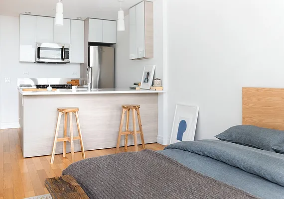 Rented by Two Trees | media 29