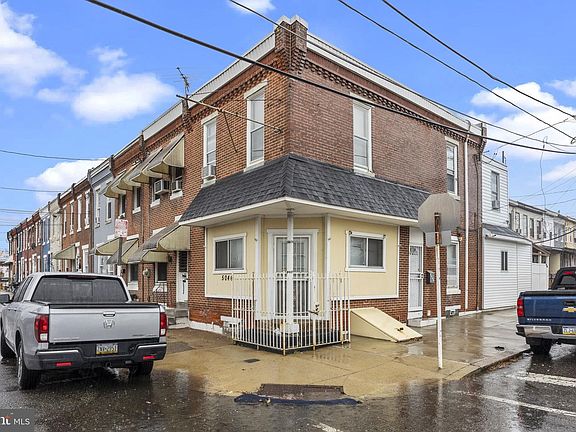 2nd image of 5046 James St