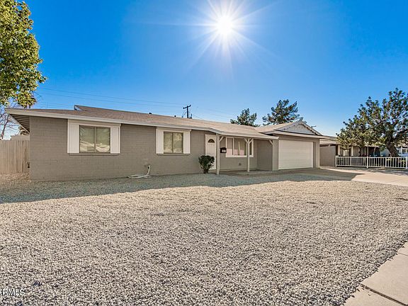 2nd image of 3919 W Orangewood Ave