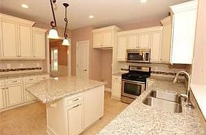 4th image of 9411 Kristina Cir