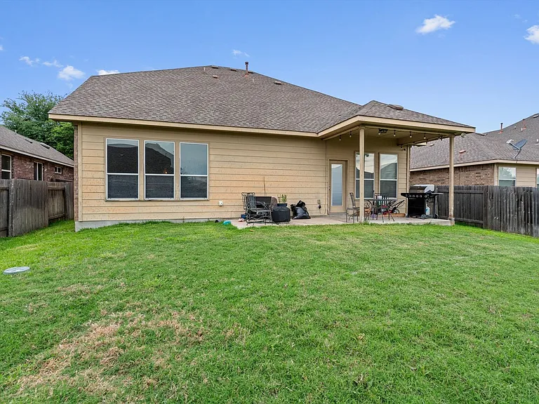 4007 Bluestone Ln — Photo 33