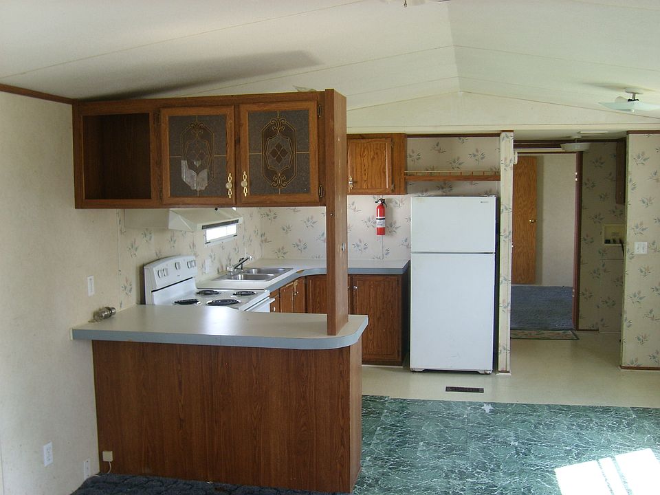 2nd image of 9401 Wilson Blvd Lot 428