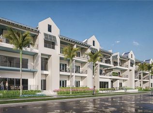 201 8th St S #311, Naples, FL 34102