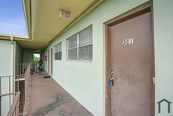 14100 NW 24th Ct #102 — Photo 18