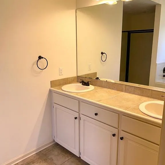 109 Millhouse Dr — Photo 8