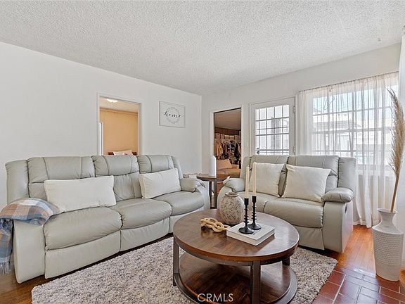 5th image of 634 Quincy Ave