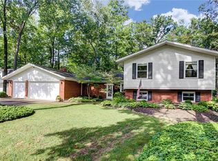 5813 Arlmont Cir, Dayton, OH 45440