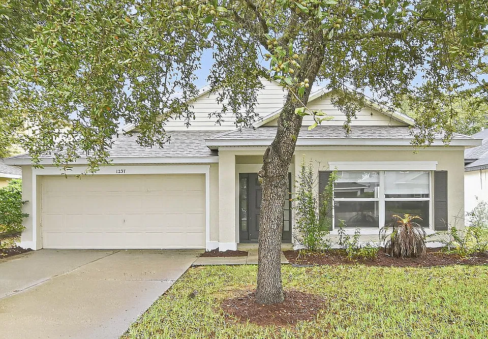 1237 Kellogg Dr