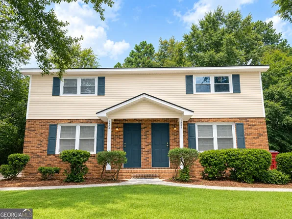 1858 Clinton Rd, Macon, GA 31211
