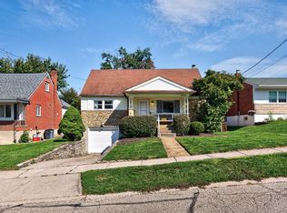 5662 Green Acres Ct, Cincinnati, OH 45248