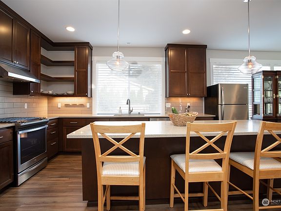 5th image of 8122 119th St E