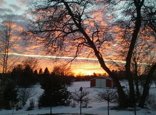 22106 45th St, Bristol, WI 53104