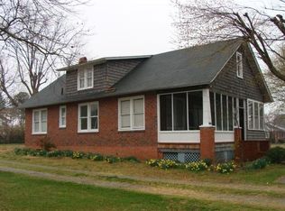 2258 Hayes Rd, Hayes, VA 23072