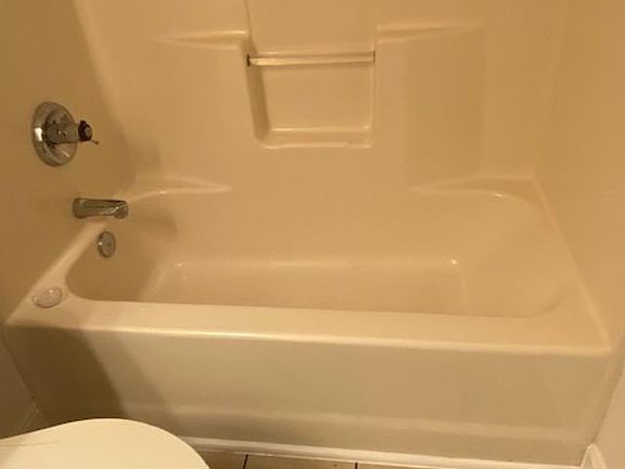 4th image of 8570 Chesapeake Blvd APT 11