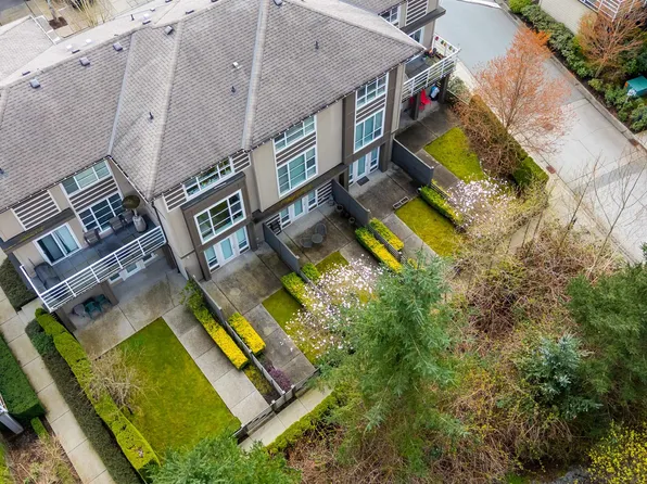 15405 31st Ave #40, Surrey, BC V3Z 2W5