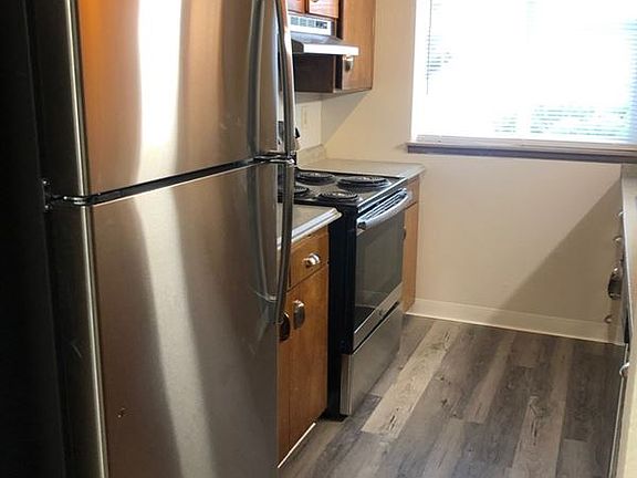 2nd image of 9009 S Hosmer St #17429742